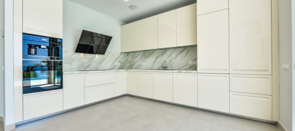 6 bedrooms Villa in Calpe, Spain No. 8811 7