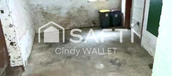 Casa de 3 dormitorios en Marle, France No. 77633 11