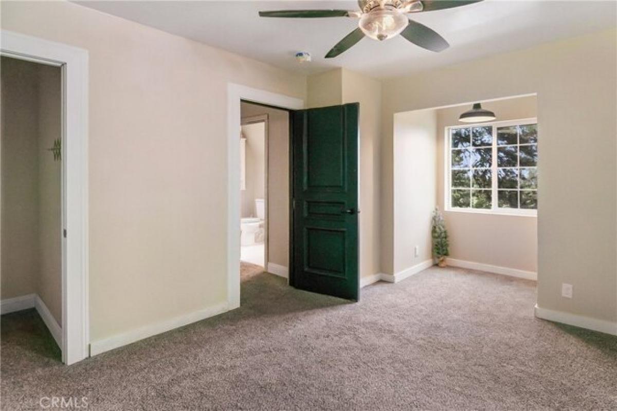 4 bedrooms House in Cedarpines Park, USA No. 372701