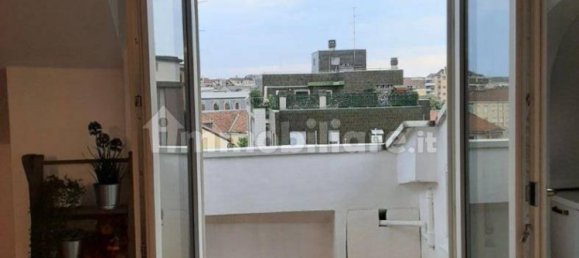 1 Schlafzimmer Wohnung in Milan, Italy, Nr. 377049 2