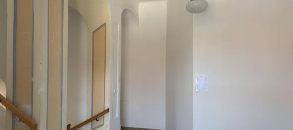 Apartamento de 2 dormitorios en Voitsberg, Austria No. 183035 11