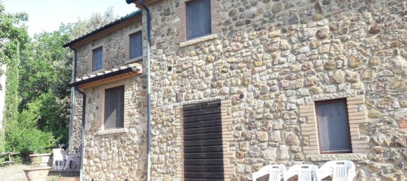 11-Zimmer Haus in Pomarance, Italy, Nr. 141645 10