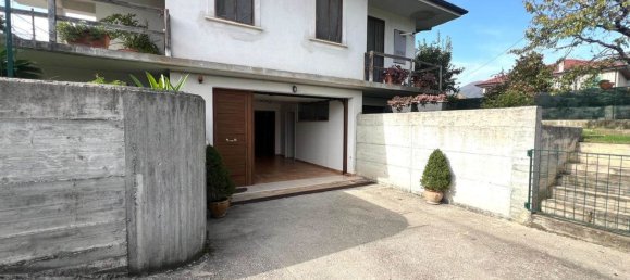Villa de 3 habitaciónes en Sora, Italy No. 55829 5
