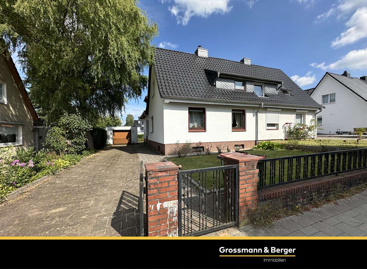 6 rooms Townhouse in Harburg, Germany No. 274677