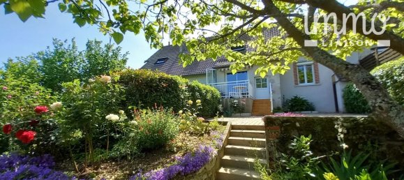 6 bedrooms House in Vineuil, France No. 86375 18