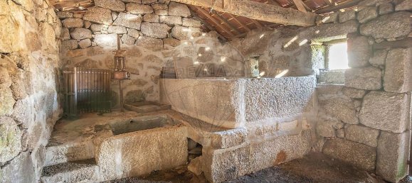 3 bedrooms House in Paredes, Portugal No. 24886 2