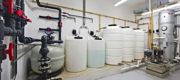 5 bedrooms Villa in Larnaca, Cyprus No. 12492 11