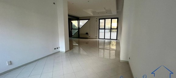 Escritório de 4 divisões em Riccione, Italy N.º 303480 3