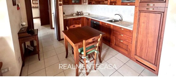 2-salle Appartement à Abbiategrasso, Italy No. 318533 5