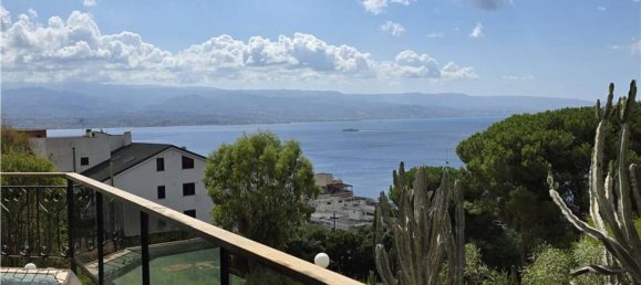 7 غرف نوم شقة في Messina, Italy رقم 354462 9