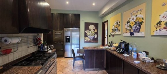 7 غرف نوم شقة في Messina, Italy رقم 354462 26