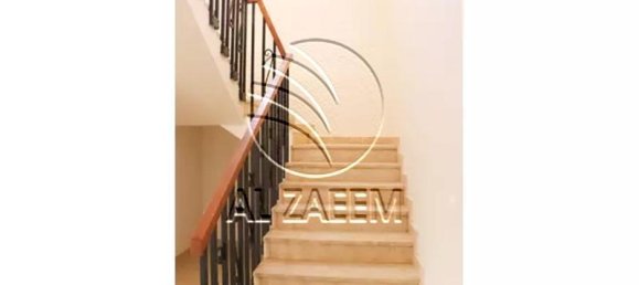 5 bedrooms Villa in Abu Dhabi, UAE No. 29903 9