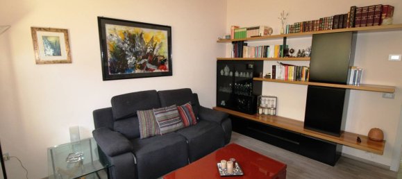 3 bedrooms Apartment in Montegranaro, Italy No. 352266 5