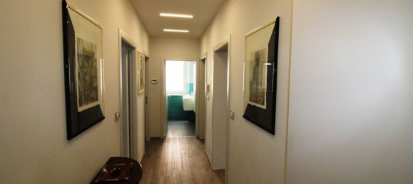 3 bedrooms Apartment in Montegranaro, Italy No. 352266 7