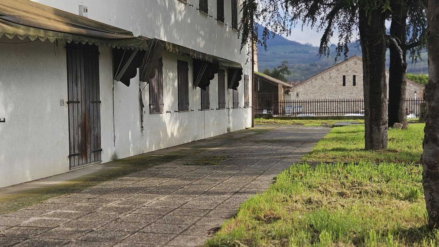 Casa de 5 habitaciónes en Cinto Euganeo, Italy No. 60453