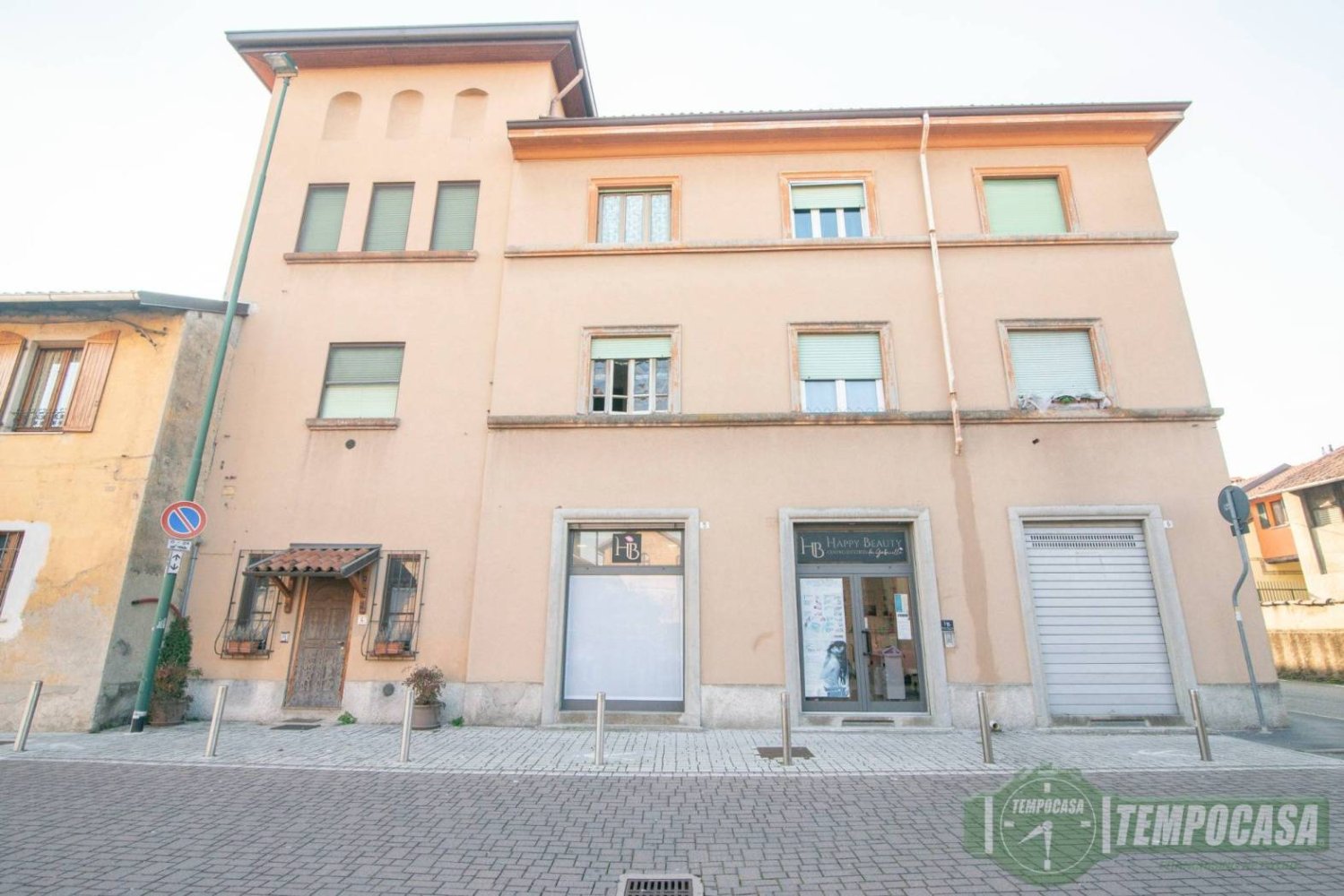 Apartamento de 1 dormitorio en Sesto San Giovanni, Italy No. 215656