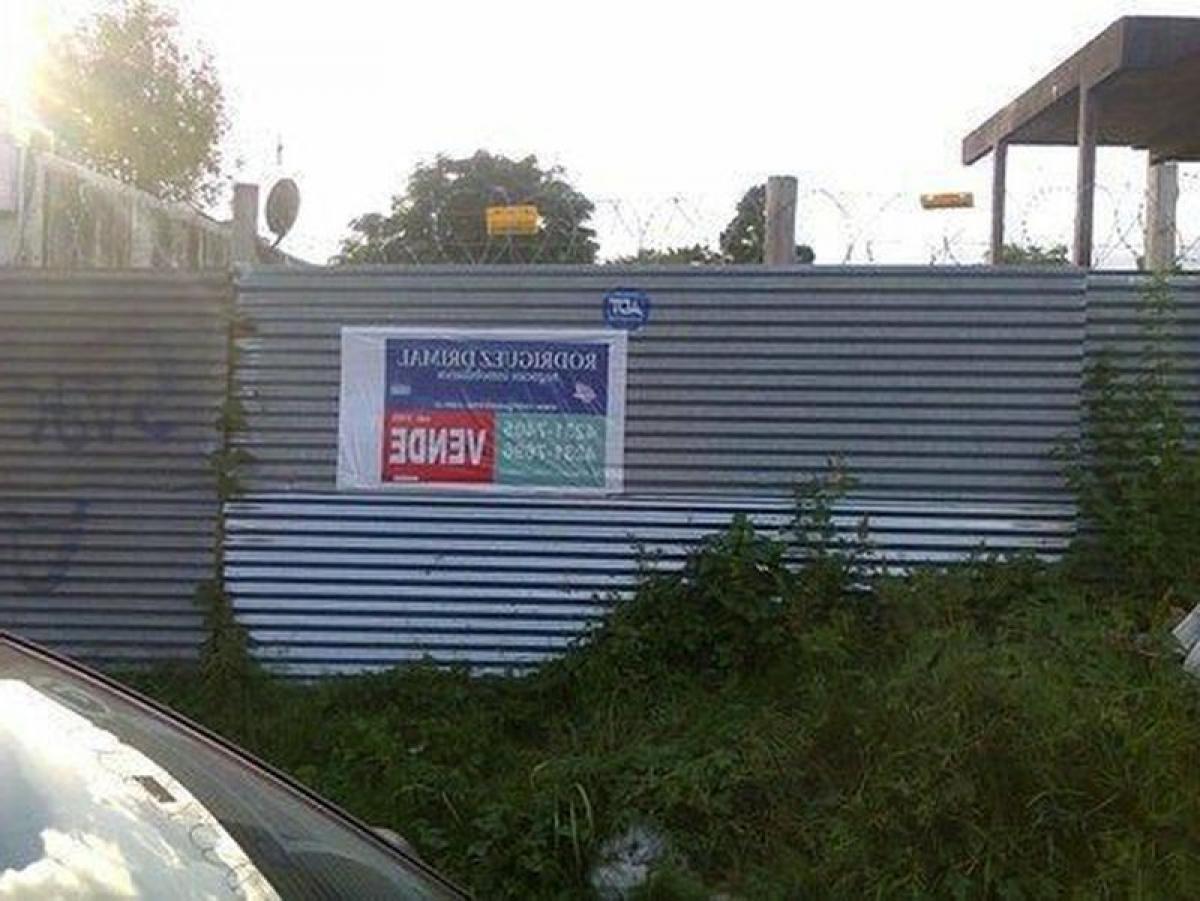  Land in Esteban Echeverria, Argentina No. 32153