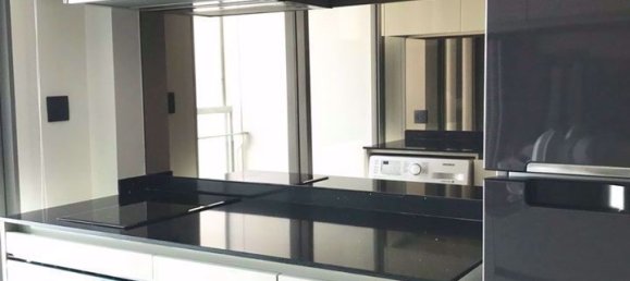 1 bedroom Condo in Bang Rak, Thailand No. 9948 12