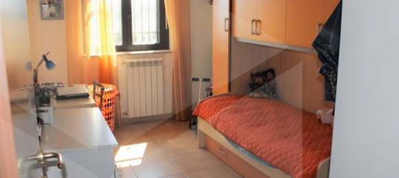Apartamento de 4 divisões em Cerignola, Italy N.º 17120 5