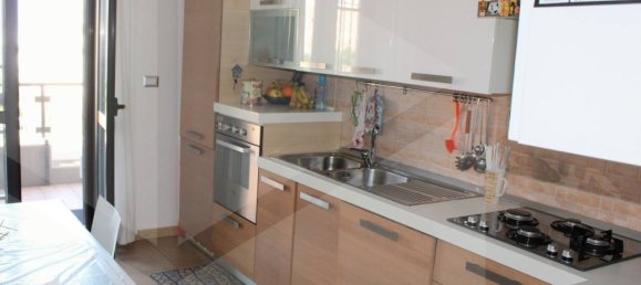 Apartamento de 4 divisões em Cerignola, Italy N.º 17120 2