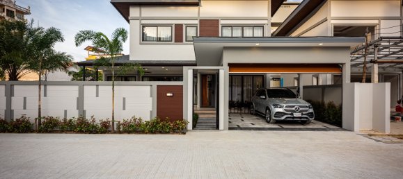 4 bedrooms Villa in Pattaya, Thailand No. 26308 19