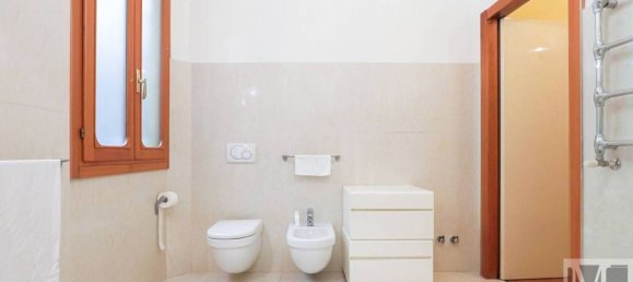 2 bedrooms Apartment in Bologna, Italy No. 135831 20