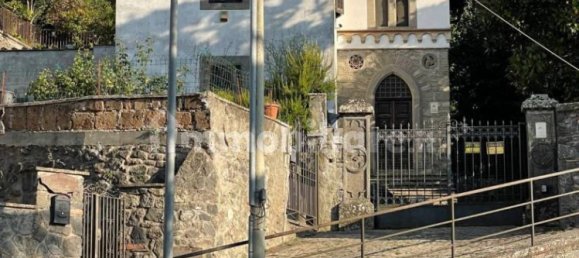 2 bedrooms Villa in Viterbo, Italy No. 289555 12