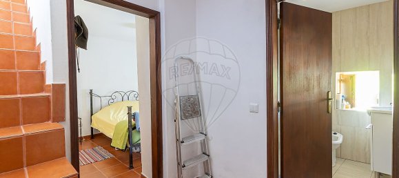 1 bedroom House in Miranda do Corvo, Portugal No. 30308 13