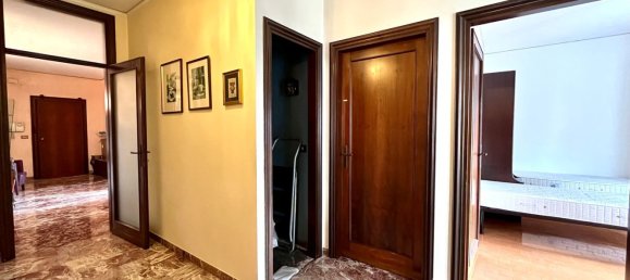 5غرفة شقة في Venice, Italy رقم 61324 8