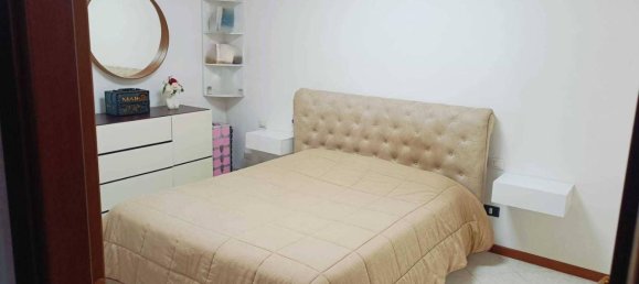 3-salle Appartement à Vidigulfo, Italy No. 42262 20