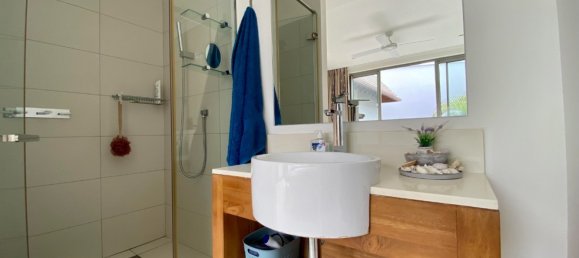 5 bedrooms Villa in Riviere Noire, Mauritius No. 136 9