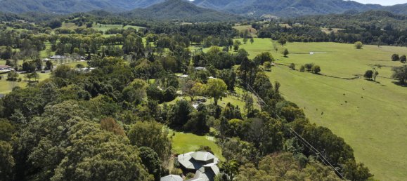 4 غرف نوم منزل في Crystal Creek, Australia رقم 414 17