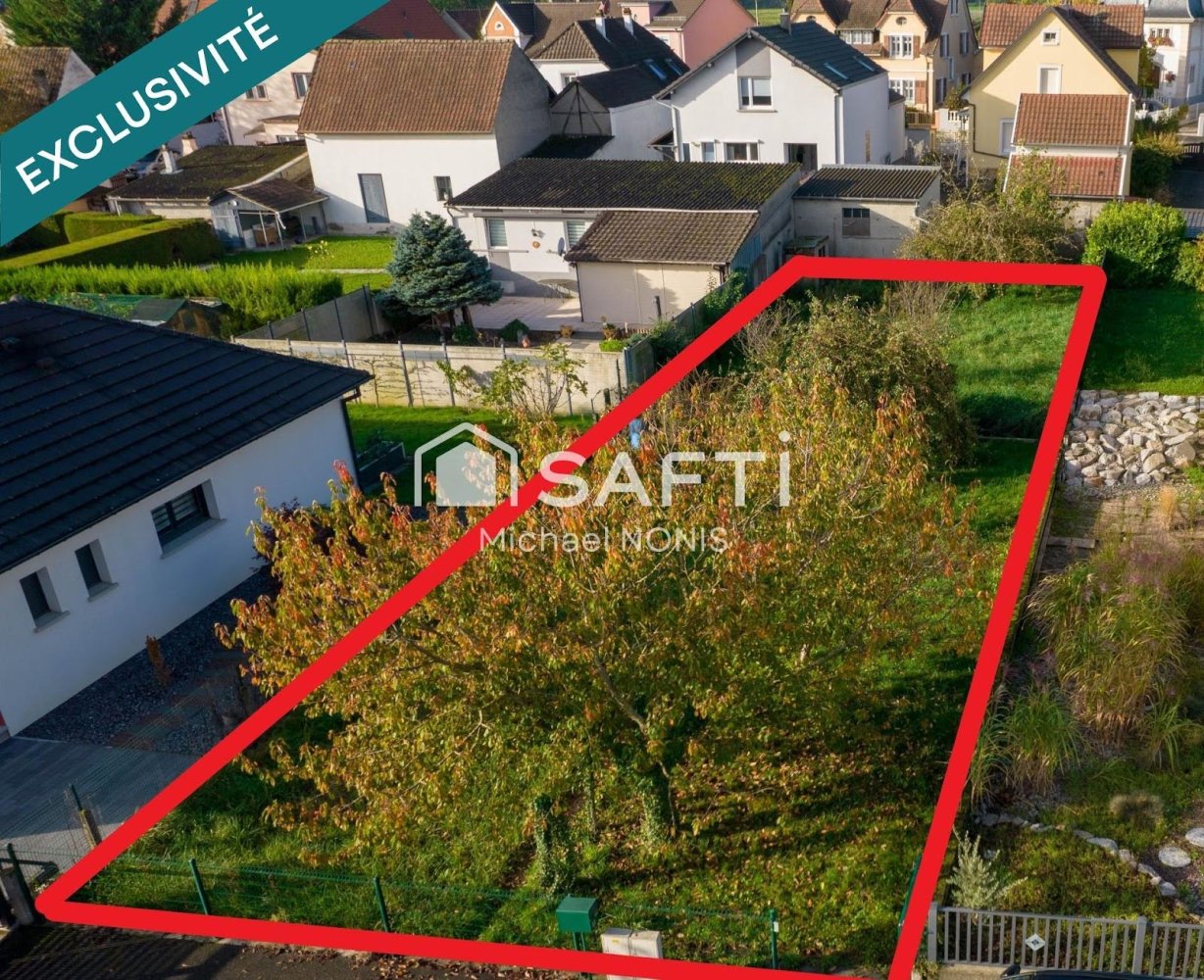 507m² Land in Village-Neuf, France No. 218484