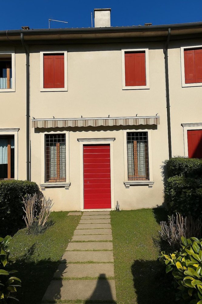 5-salle Maison à San Bonifacio, Italy No. 105218