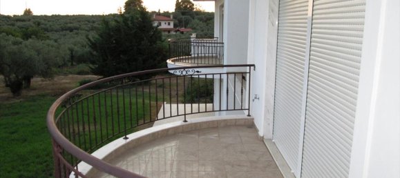 Коммерческая недвижимость с 10 спальнями в Полийирос, Греция № 7000 26