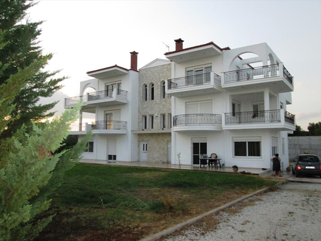 10 غرف نوم عقار تجاري في Polygyros, Greece رقم 7000