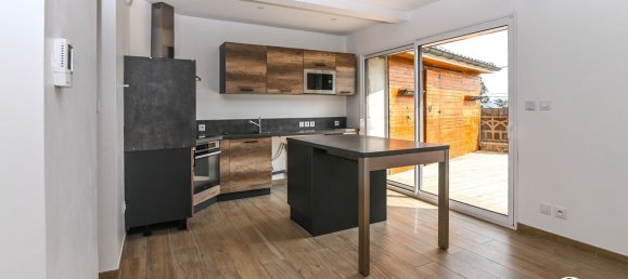 3 bedrooms Townhouse in Vaugneray, France No. 335327 5