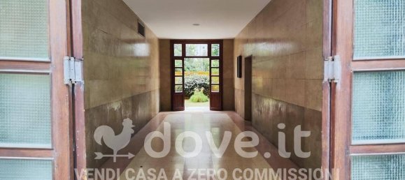 2 rooms Apartment in Bari, Italy No. 31066 16