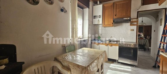 2 Schlafzimmer Haus in Mezzomerico, Italy, Nr. 324025 6