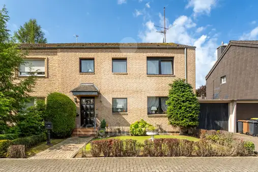 5 غرف نوم تاون هاوس في Rhein-Erft, Germany رقم 322235