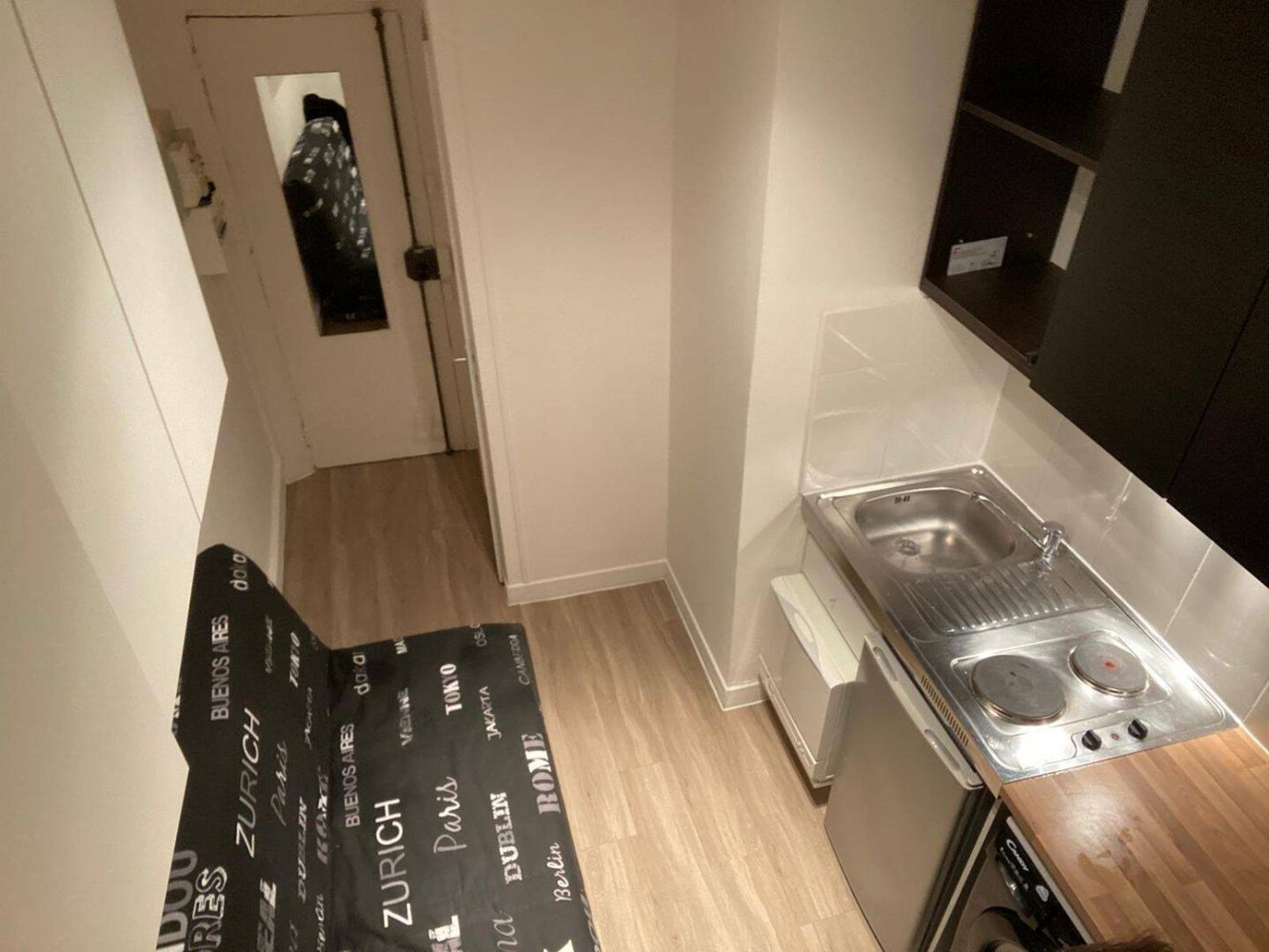 Studio in Paris, France, Nr. 333888