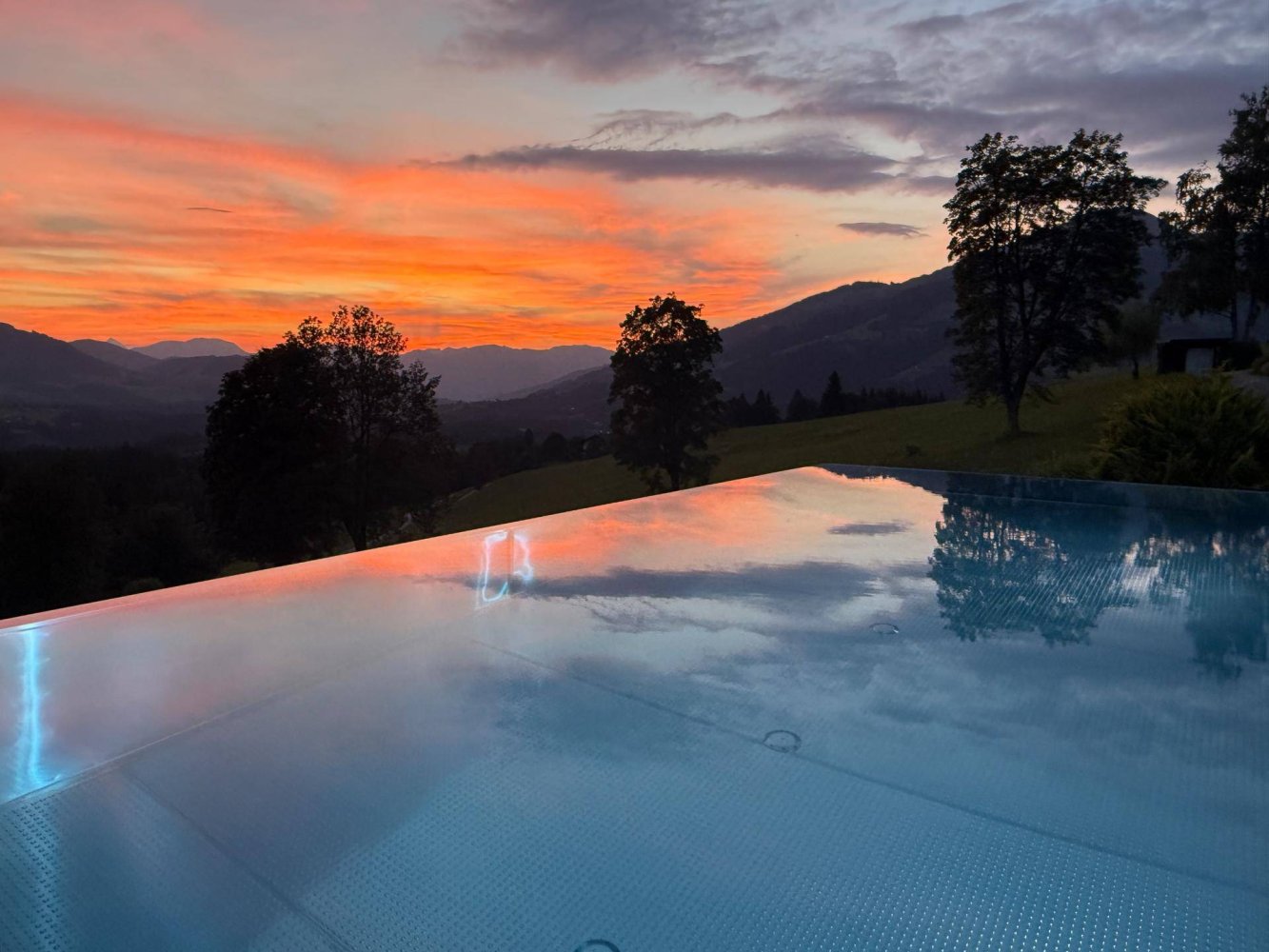 Дом с 6 спальнями в Вестендорф, Австрия № 257770