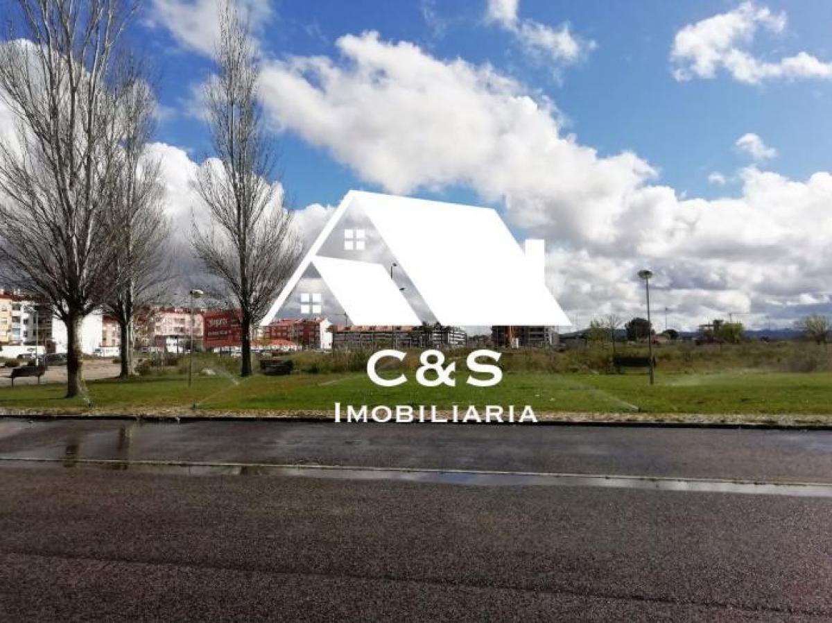 3 bedrooms Apartment in Palmela, Portugal No. 3599