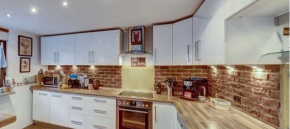 6-salle Maison de ville à Kelsterbach, Germany No. 218057 4