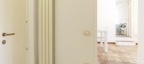 4 bedrooms Apartment in Ostra Vetere, Italy No. 378018 4