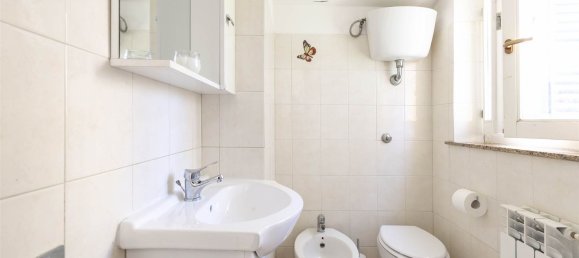 4 bedrooms Apartment in Ostra Vetere, Italy No. 378018 16