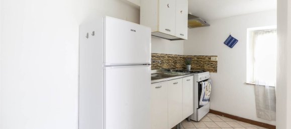 4 bedrooms Apartment in Ostra Vetere, Italy No. 378018 9