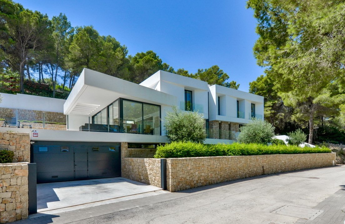 Casa de 4 dormitorios en Moraira, Spain No. 284490