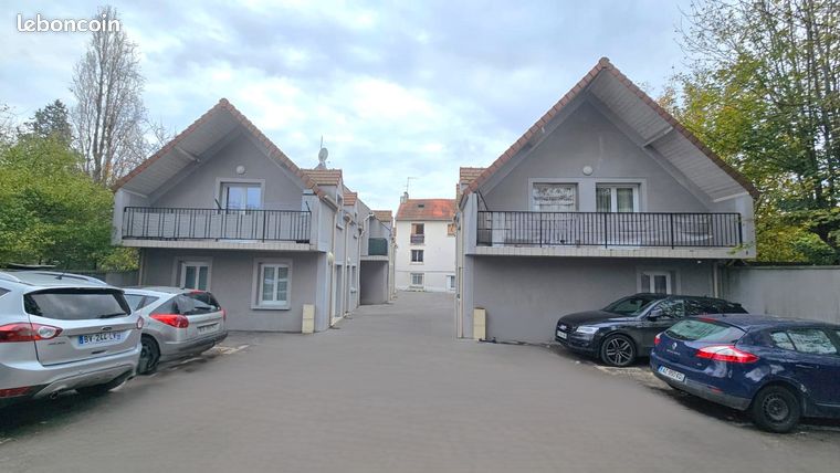 1 غرف نوم شقة في Villiers-le-Bel, France رقم 357032