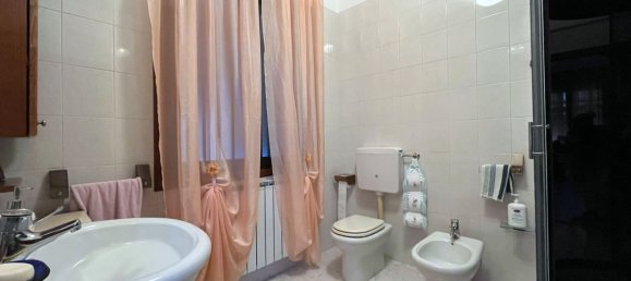 5-salle Maison à Porto Viro, Italy No. 286773 20